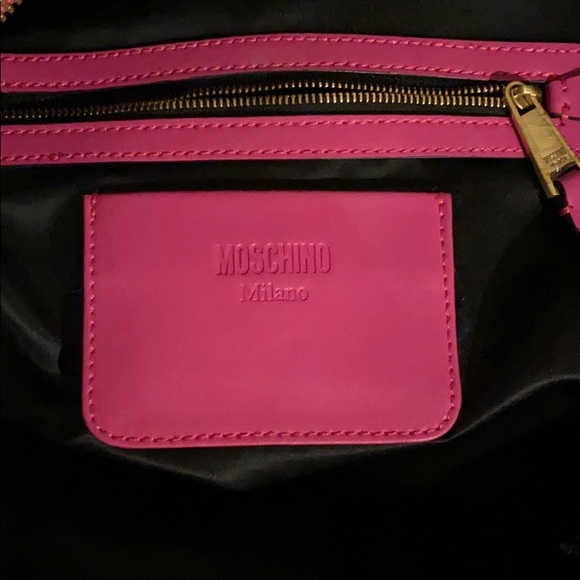 Moschino hot pink back pack - Picture 10 of 11